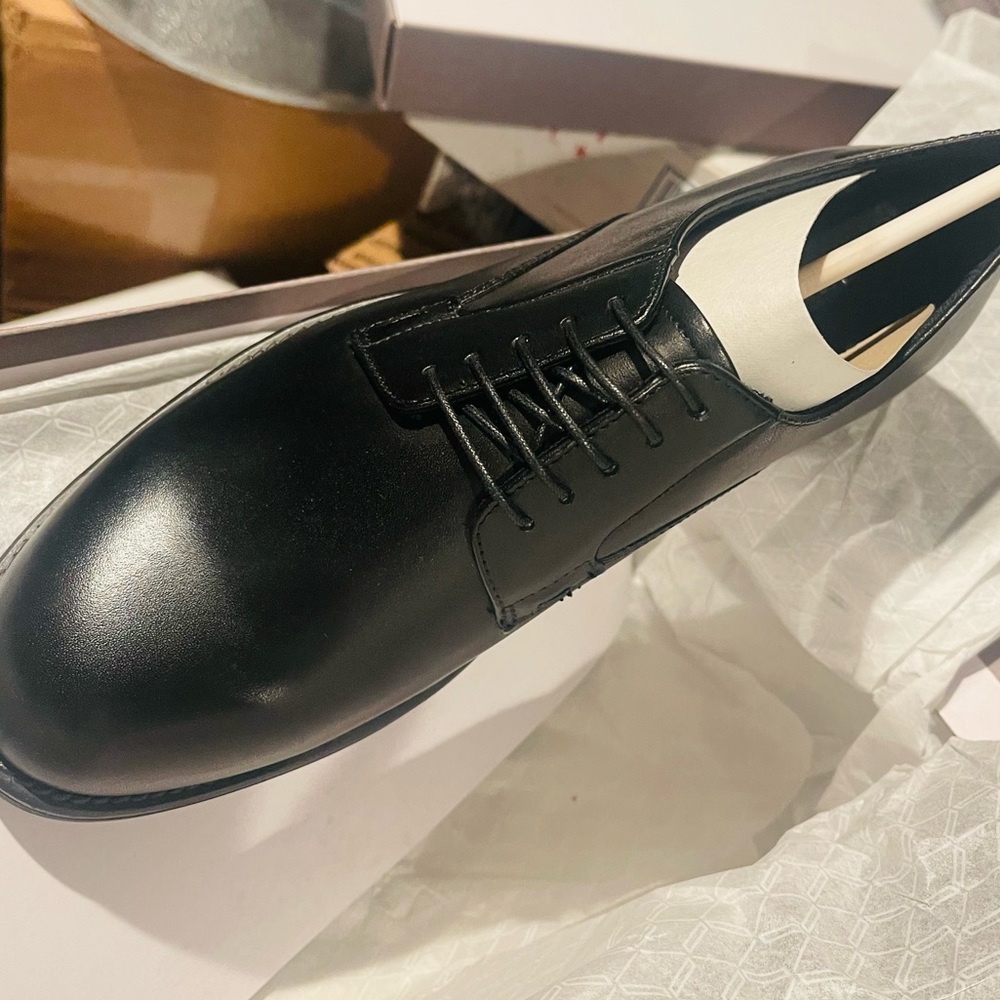 Urban Outfitters VAGABOND SHOEMAKER Women's Black Amina Leather Oxford Shoes - Picture 3 of 6
